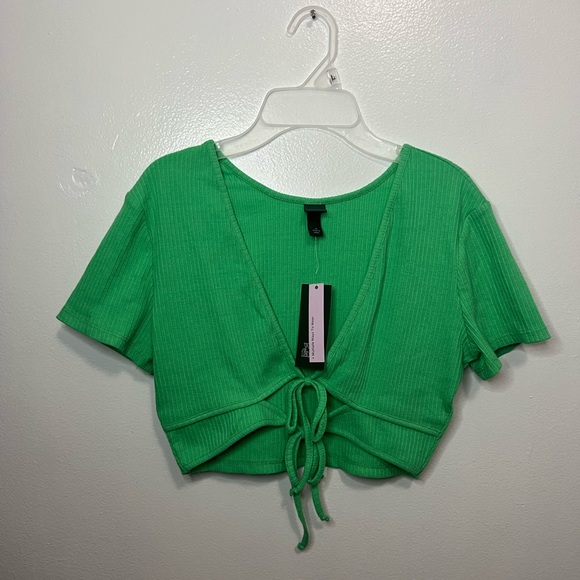 wild fable Tops - Women’s Vibrant-Green Cropped Top